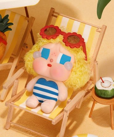 CRYBABY Vacation Mode On Series-Vinyl Plush Pendant Blind Box